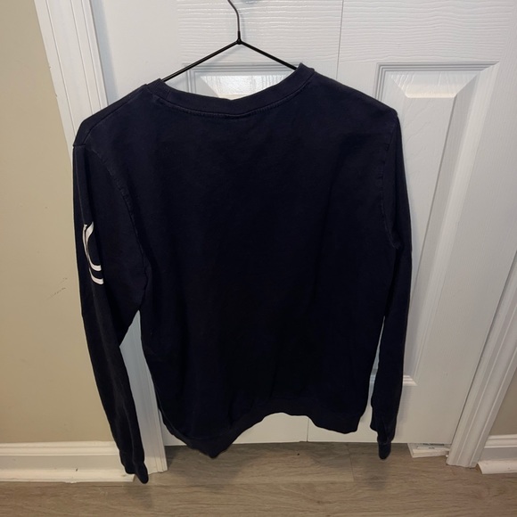 Monat Crew Neck - Picture 5 of 5